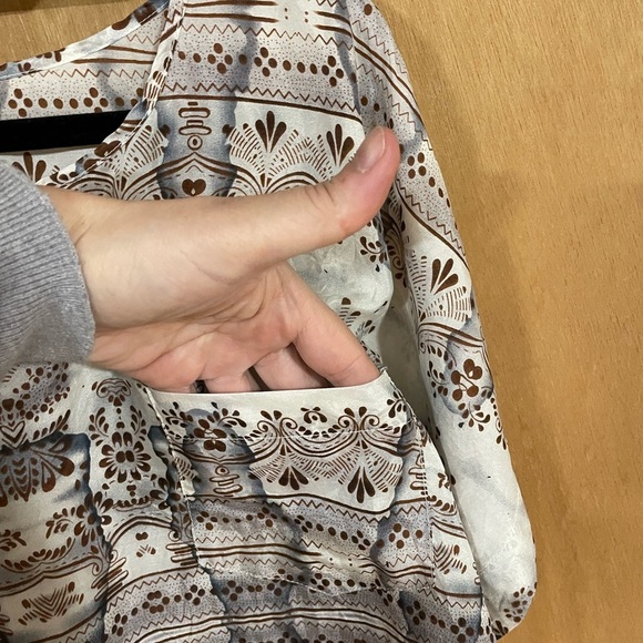 #185- SPARKLE AND FADE- Silk Crop Top - Picture 3 of 5